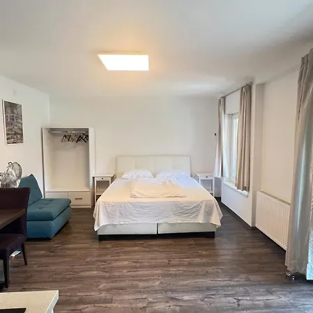 Apartment Zhang *